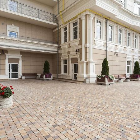 Sunny Belle Apartments Odessa Exterior foto